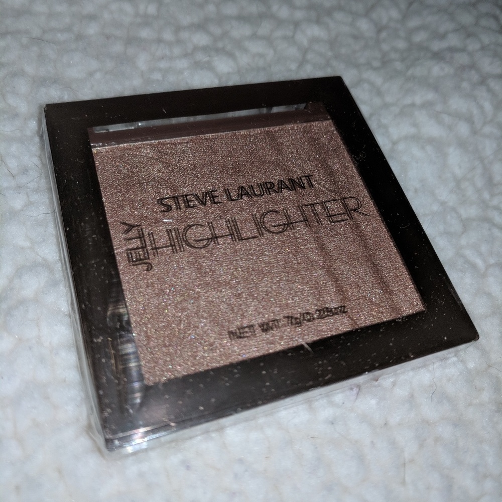 NEW NEVER BEEN USED highlighter